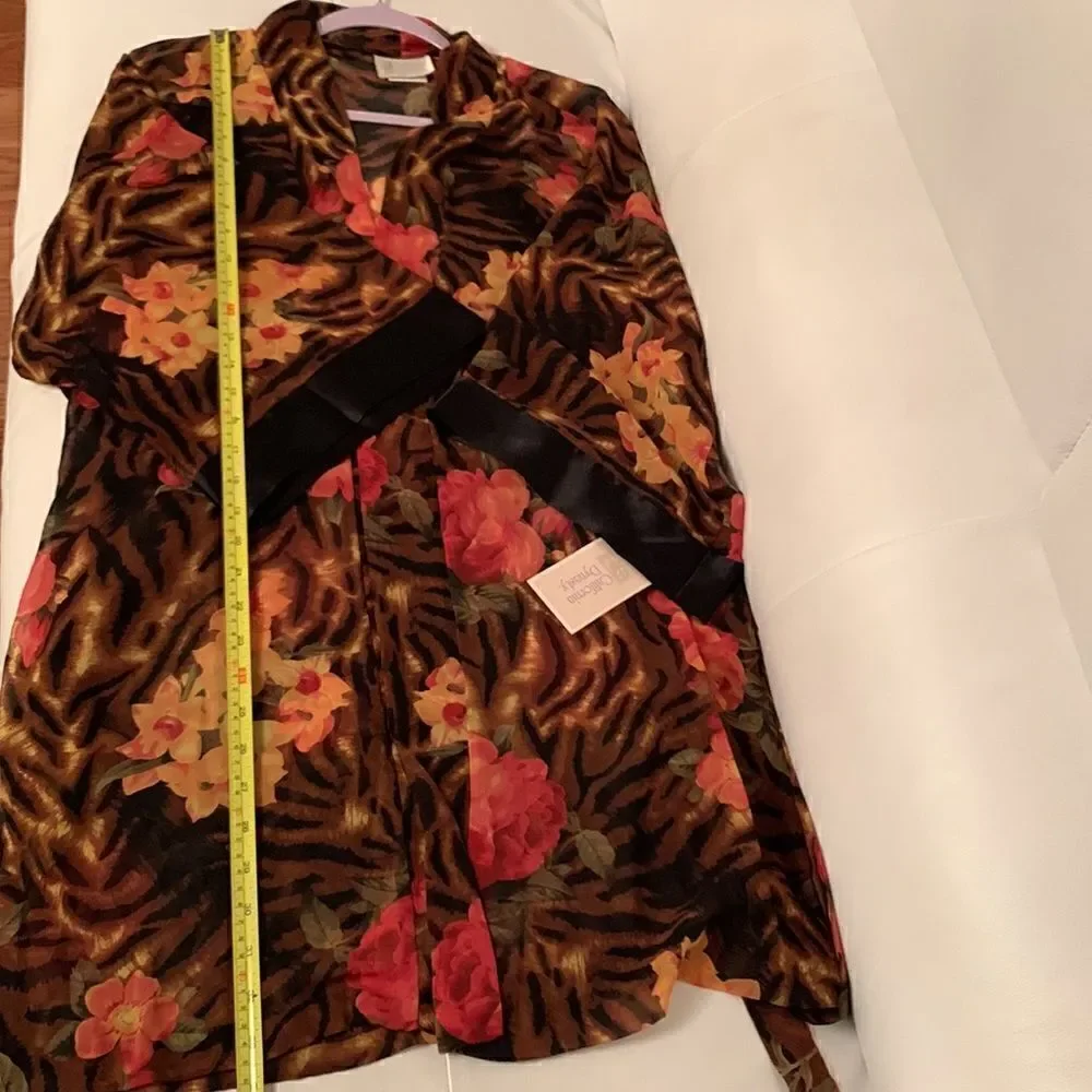 NWT California Dynasty Intimates FloralTwo Piece Set Size L